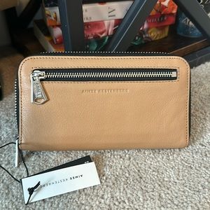 Aimee Kestenberg wallet